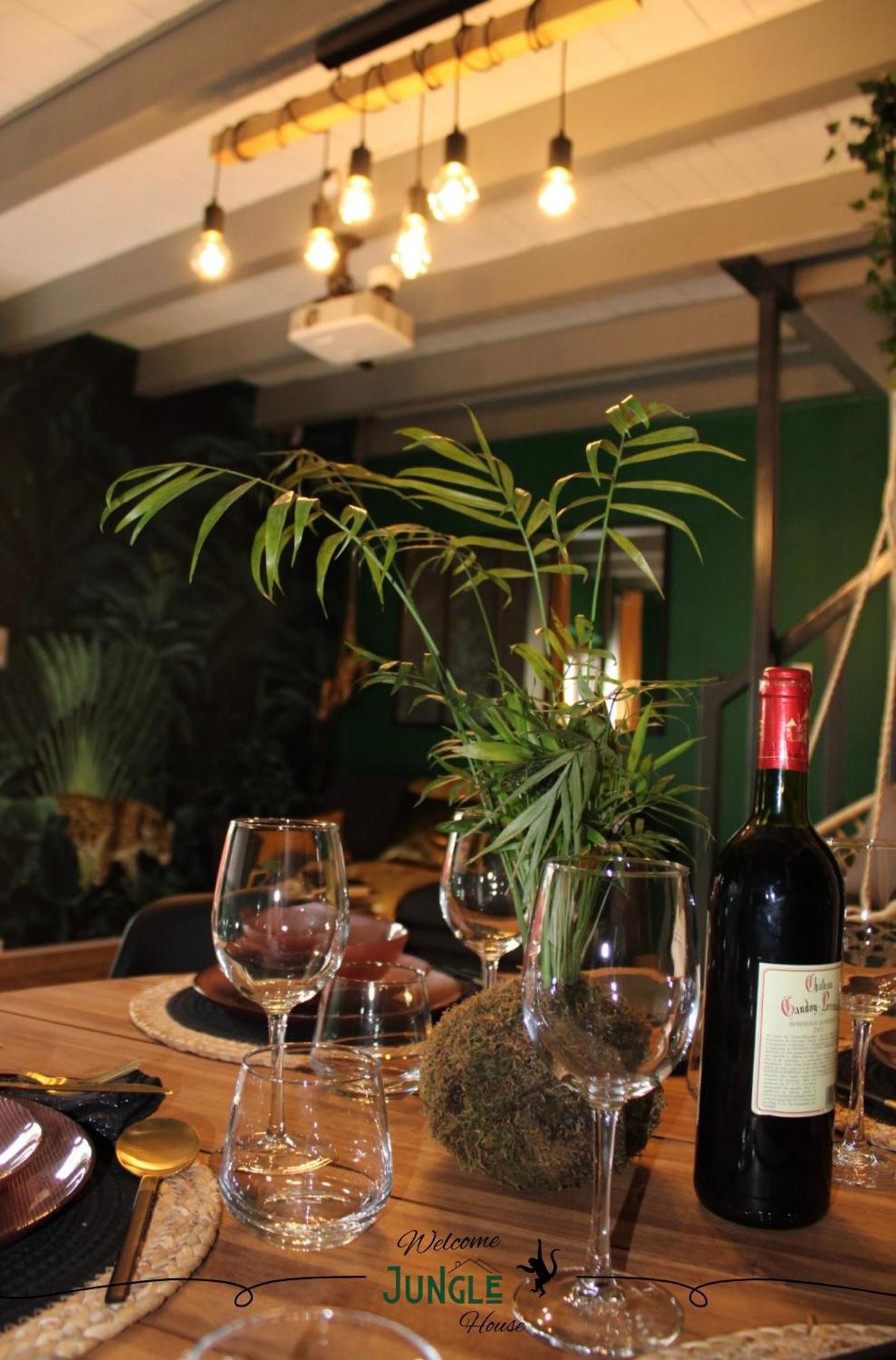 Maison "Jungle House" 90 M2 Billard, Retroprojecteur, Bar A Jeux , Vinyle, Wifi Fibre, Ideal Pro & Famille A 蒙布里松 外观 照片